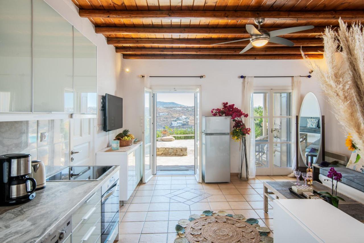 Yalos Mykonos Ornos Pouli Private Apartments W Shared Swimming Pool Mykonos Town 외부 사진